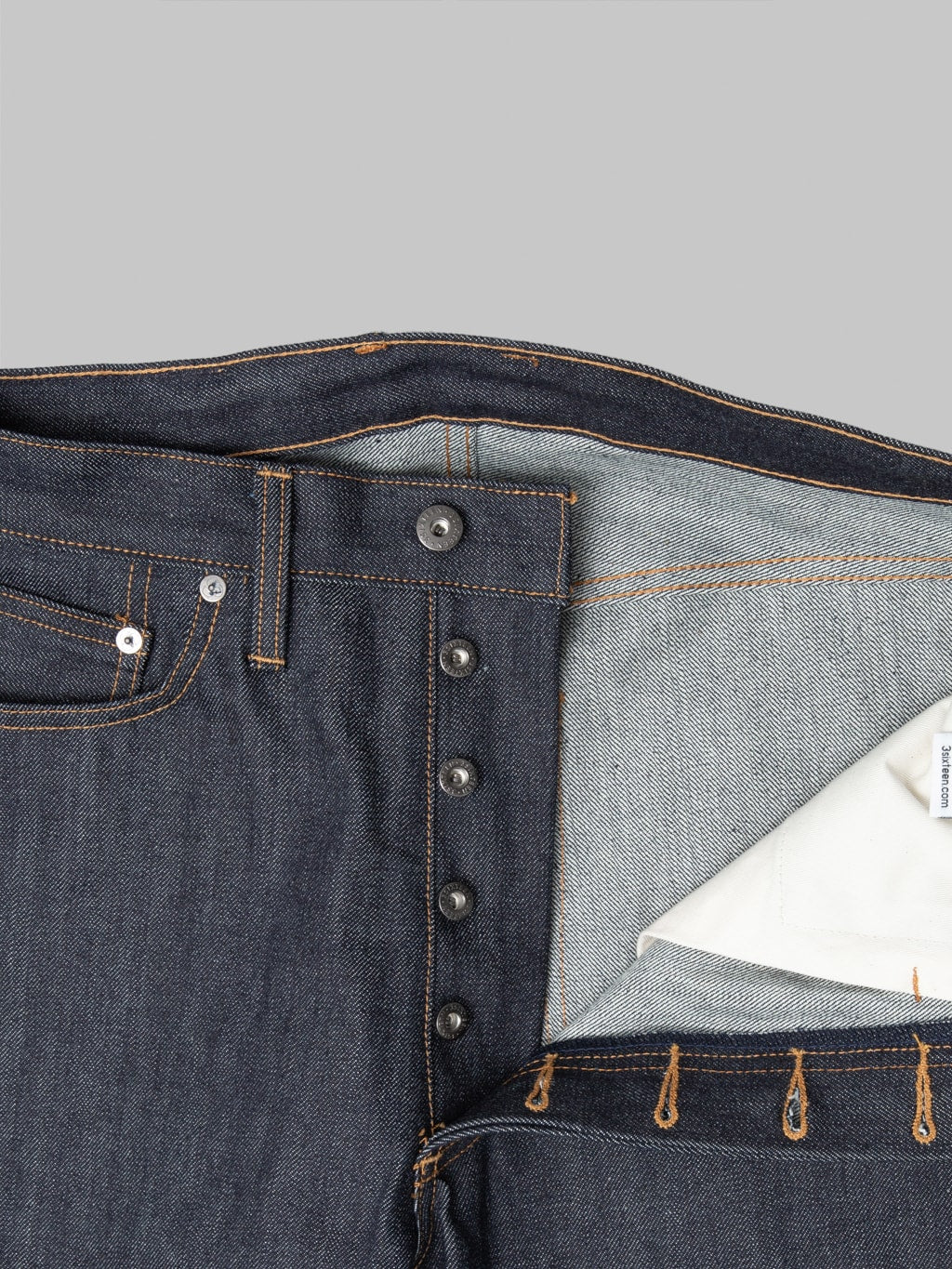 3sixteen CS 100 Classic Straight Jeans buttons