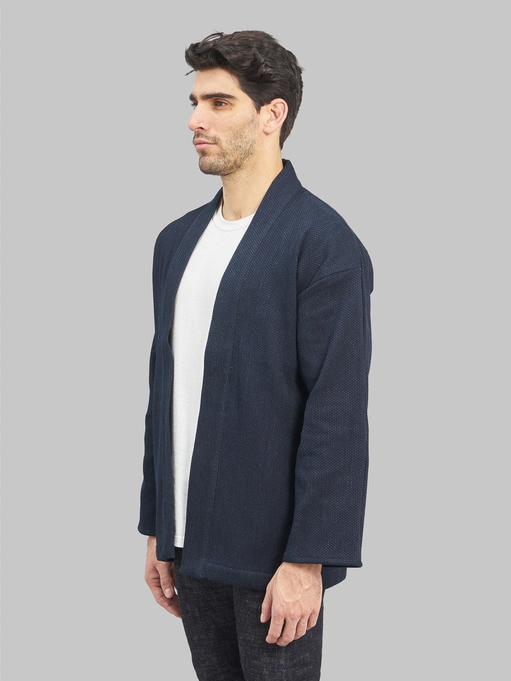 Japan Blue Indigo Sashiko Haori model side fit