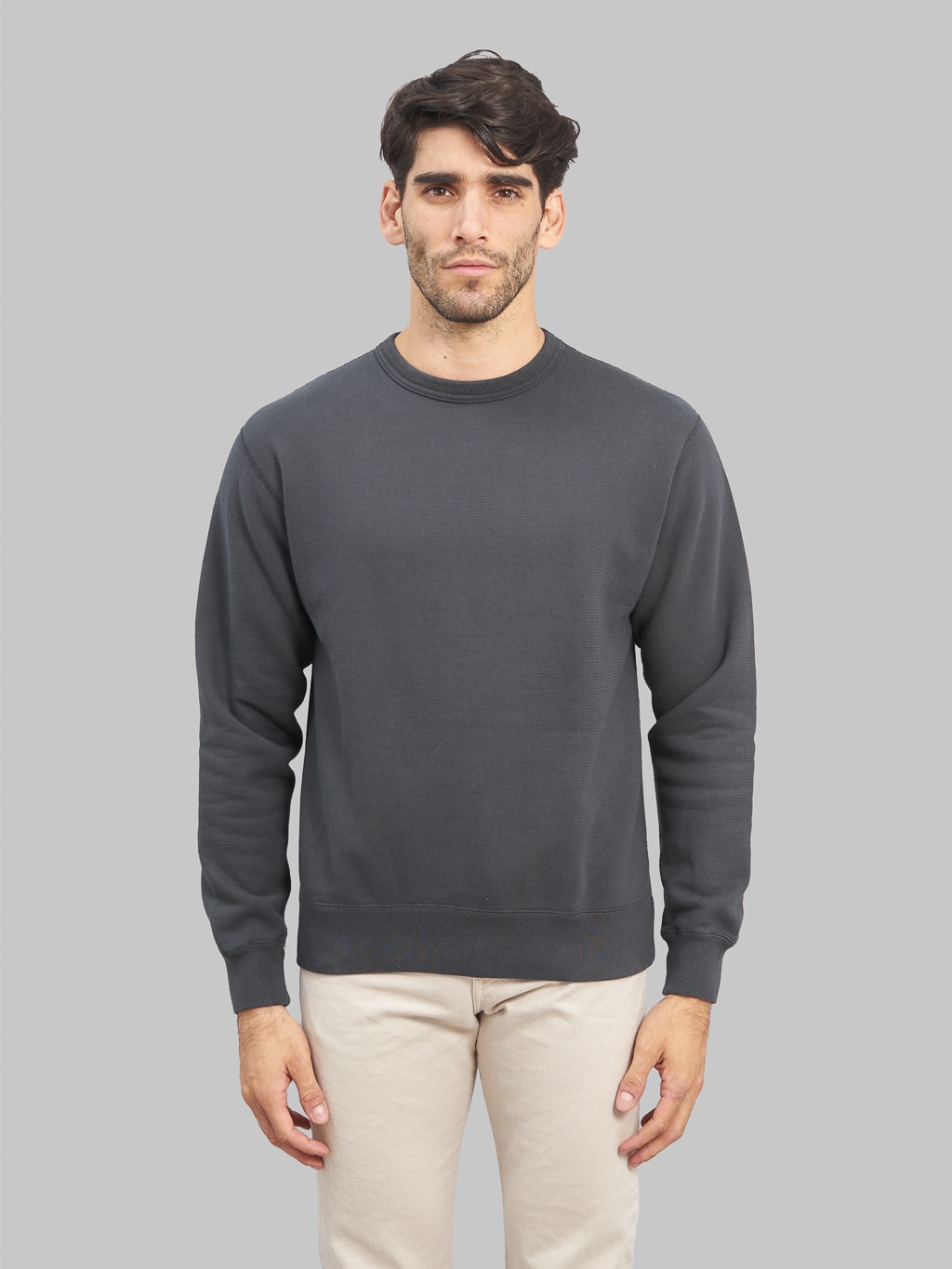 Loop Weft Vintage Pinborder Knit Crewneck Sweatshirt Antique Black front fit