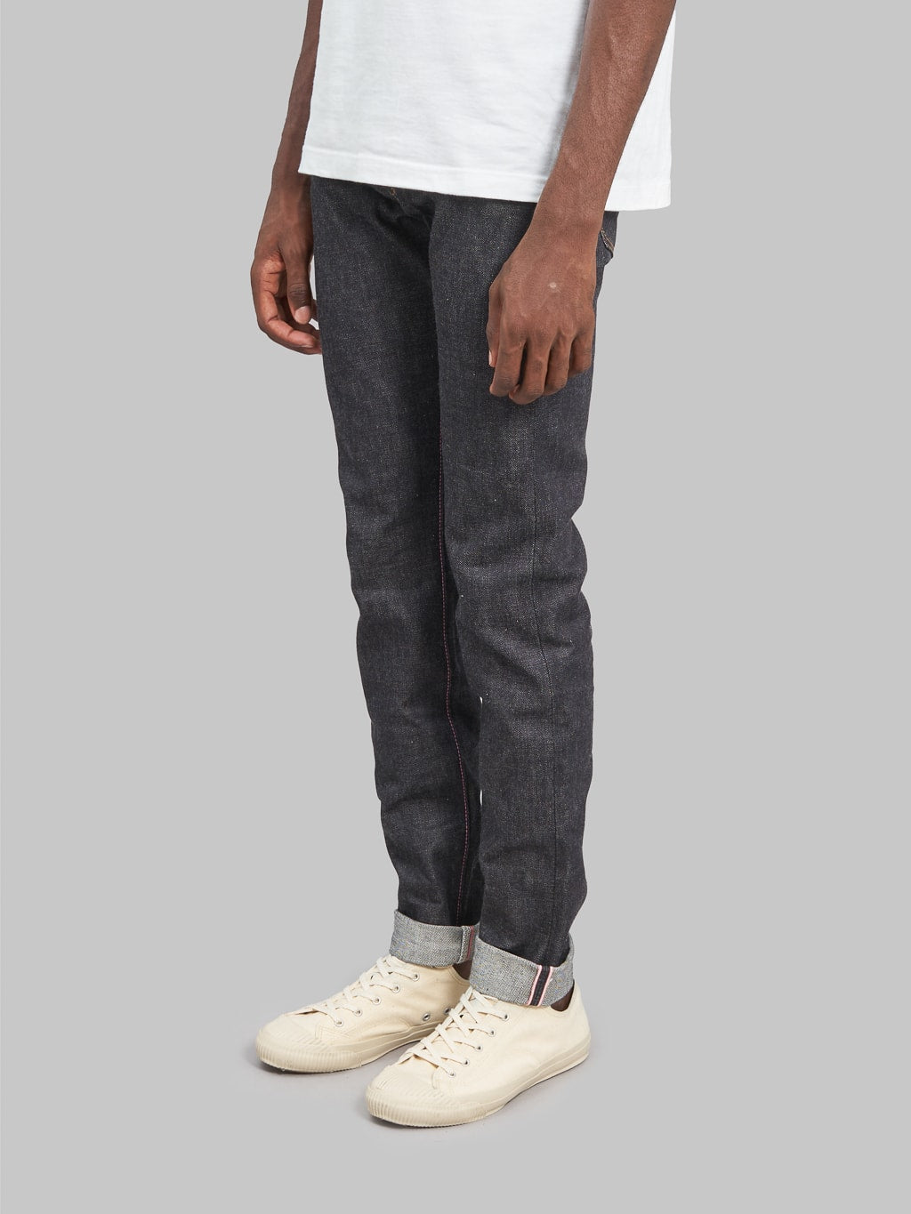 Momotaro 0306 V Tight Tapered Jeans side look