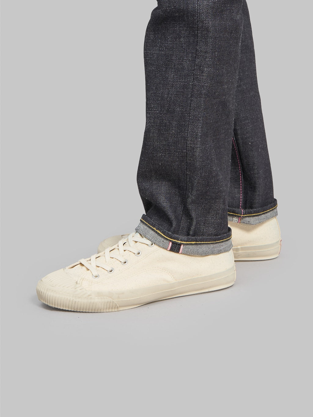 Momotaro 0605V Natural Tapered Jeans selvedge