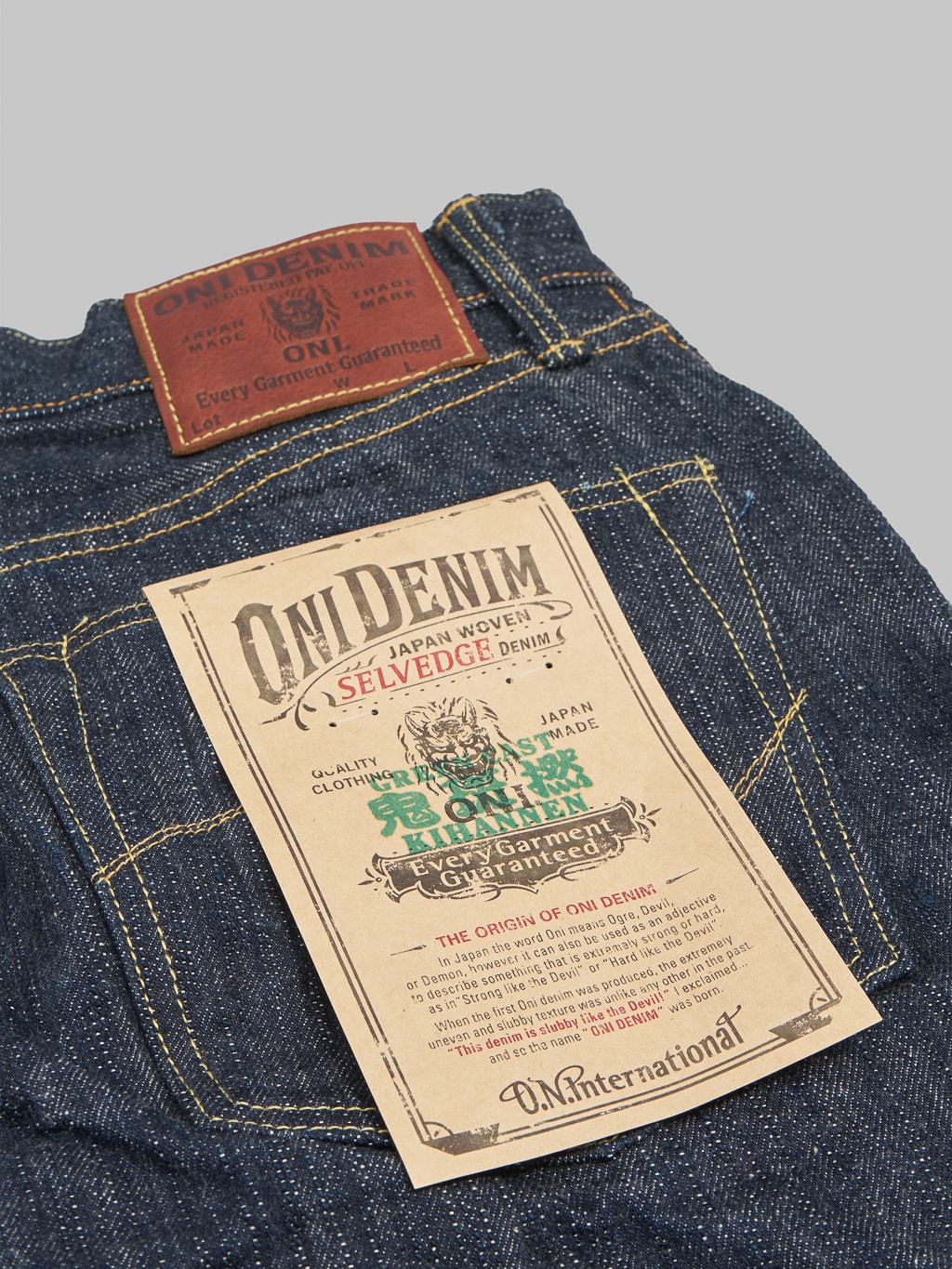 Oni denim kihannen relaxed tapered jeans flasher back