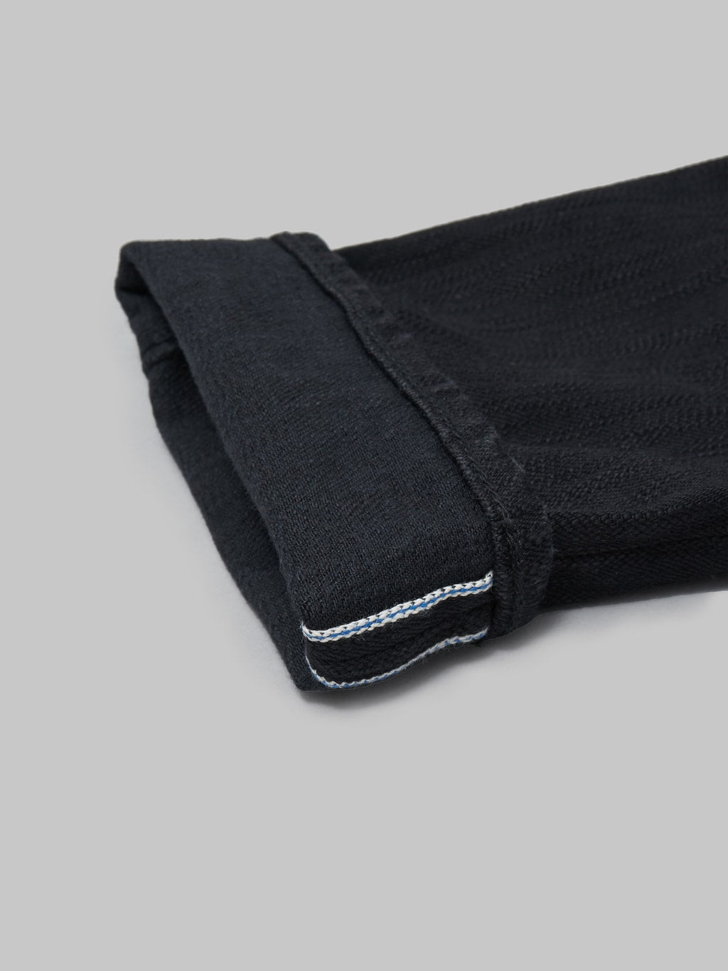 Pure Blue Japan Stretch Black Relaxed Tapered Jeans stitching