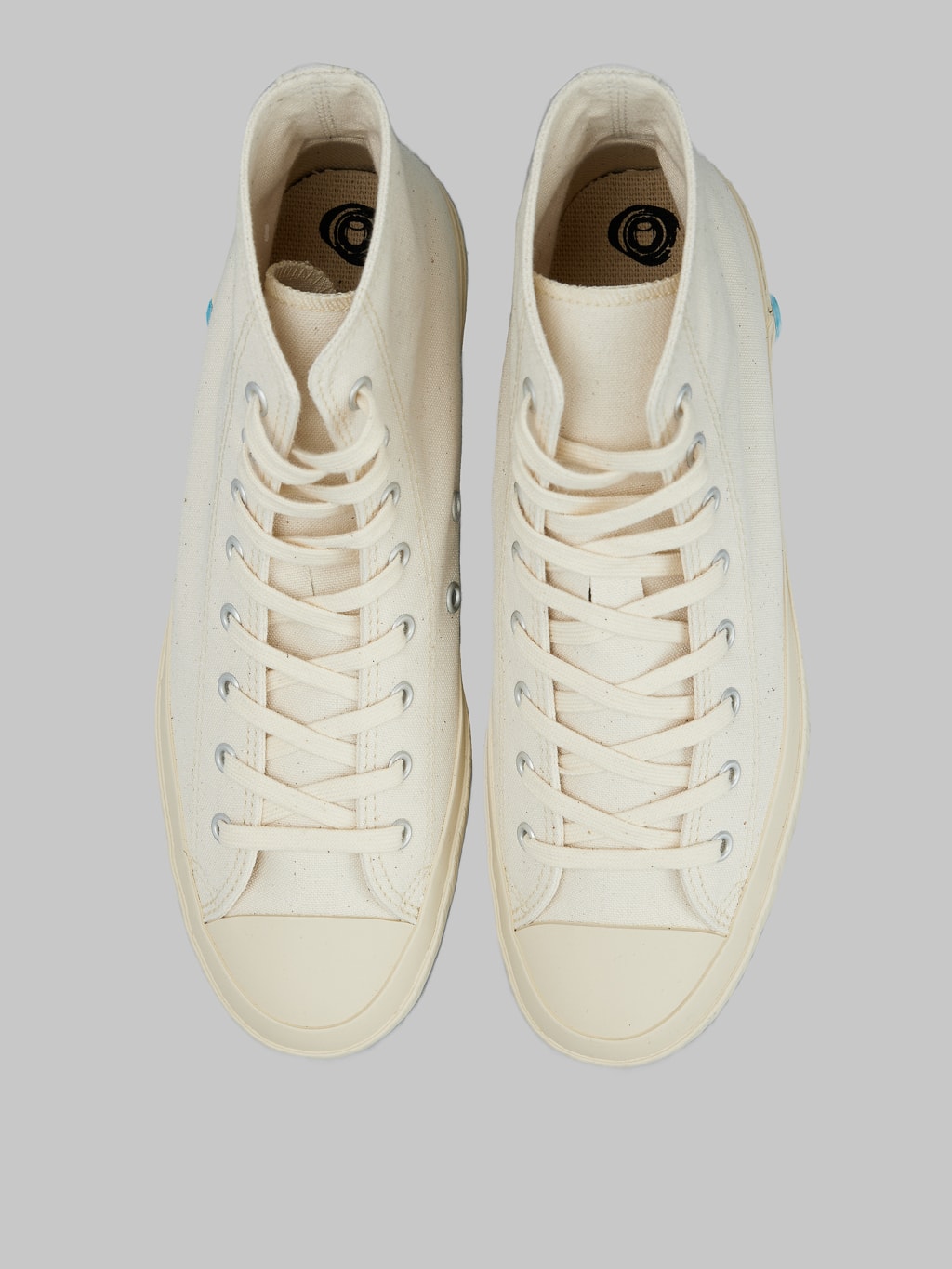 Shoes like pottery high sneaker white up view