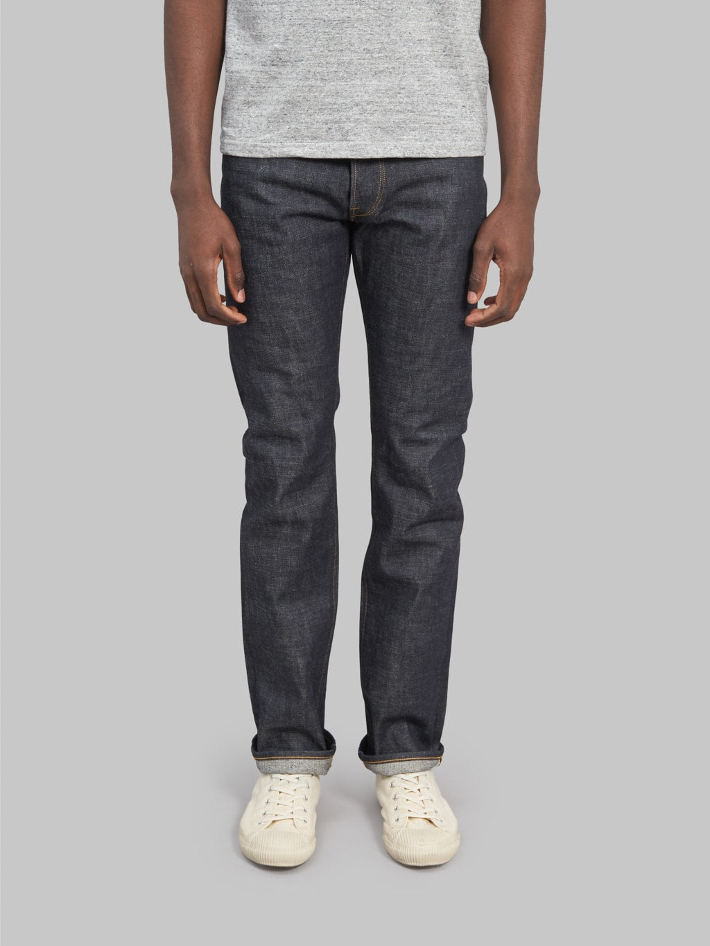 Stevenson Overall Big Sur 210 slim tapered jeans fron fit