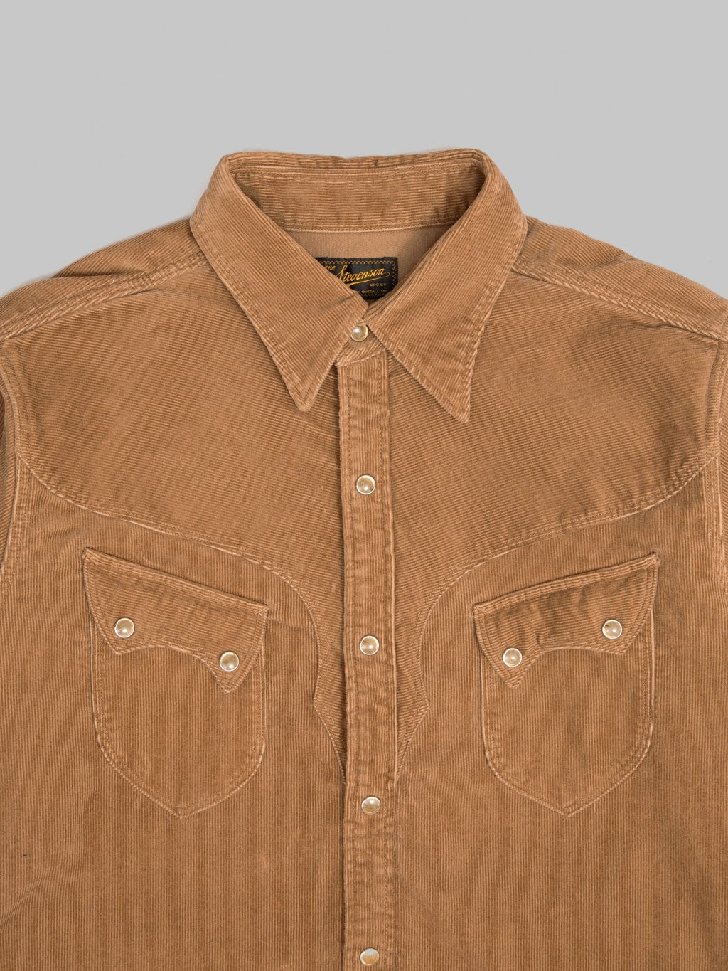 Stevenson Overall Cody Shirt Beige Corduroy front details