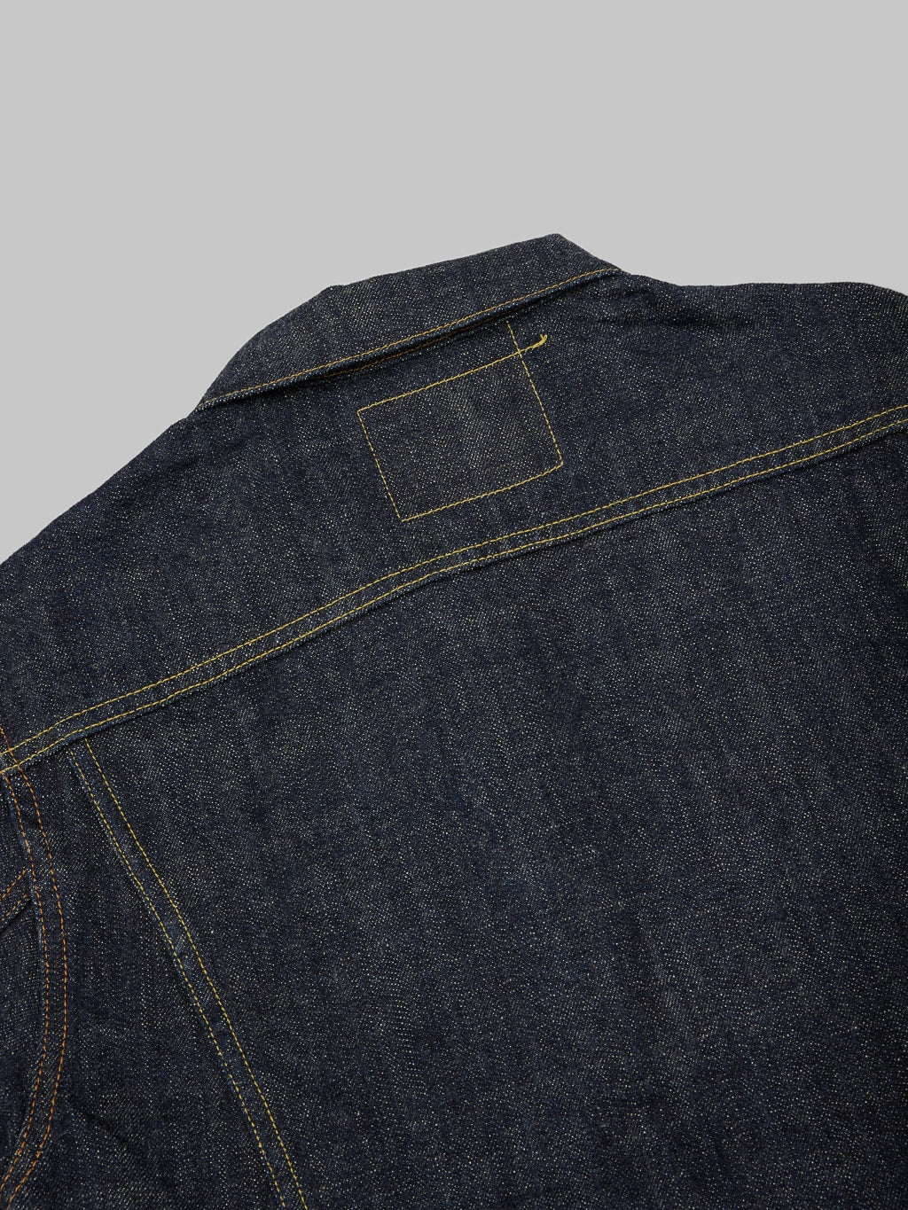 Tanuki zetto benkei type III jacket back stitching details