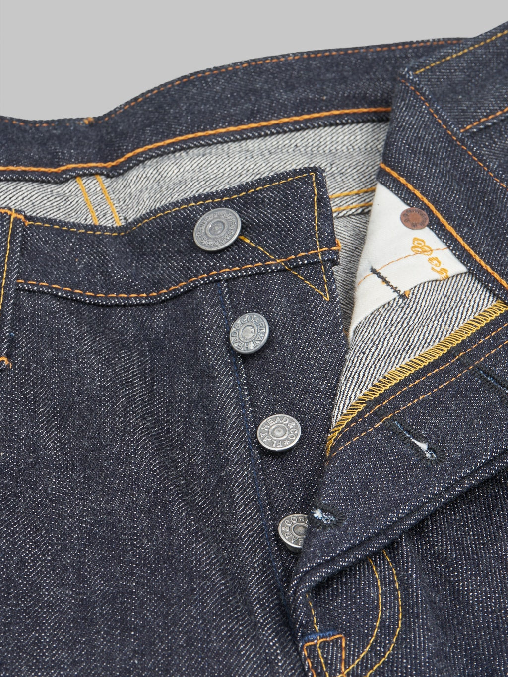 The Flat Head D306 Tight Tapered Jeans  buttons