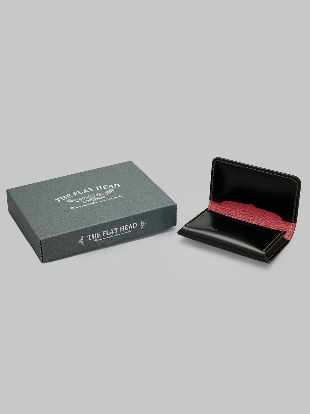 The Flat Head handsewn small cordovan card case Black packaging