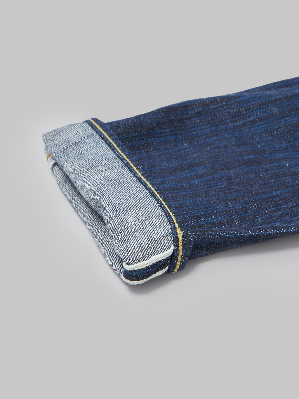 The Strike Gold 8104 Shower Slub jeans selvedge