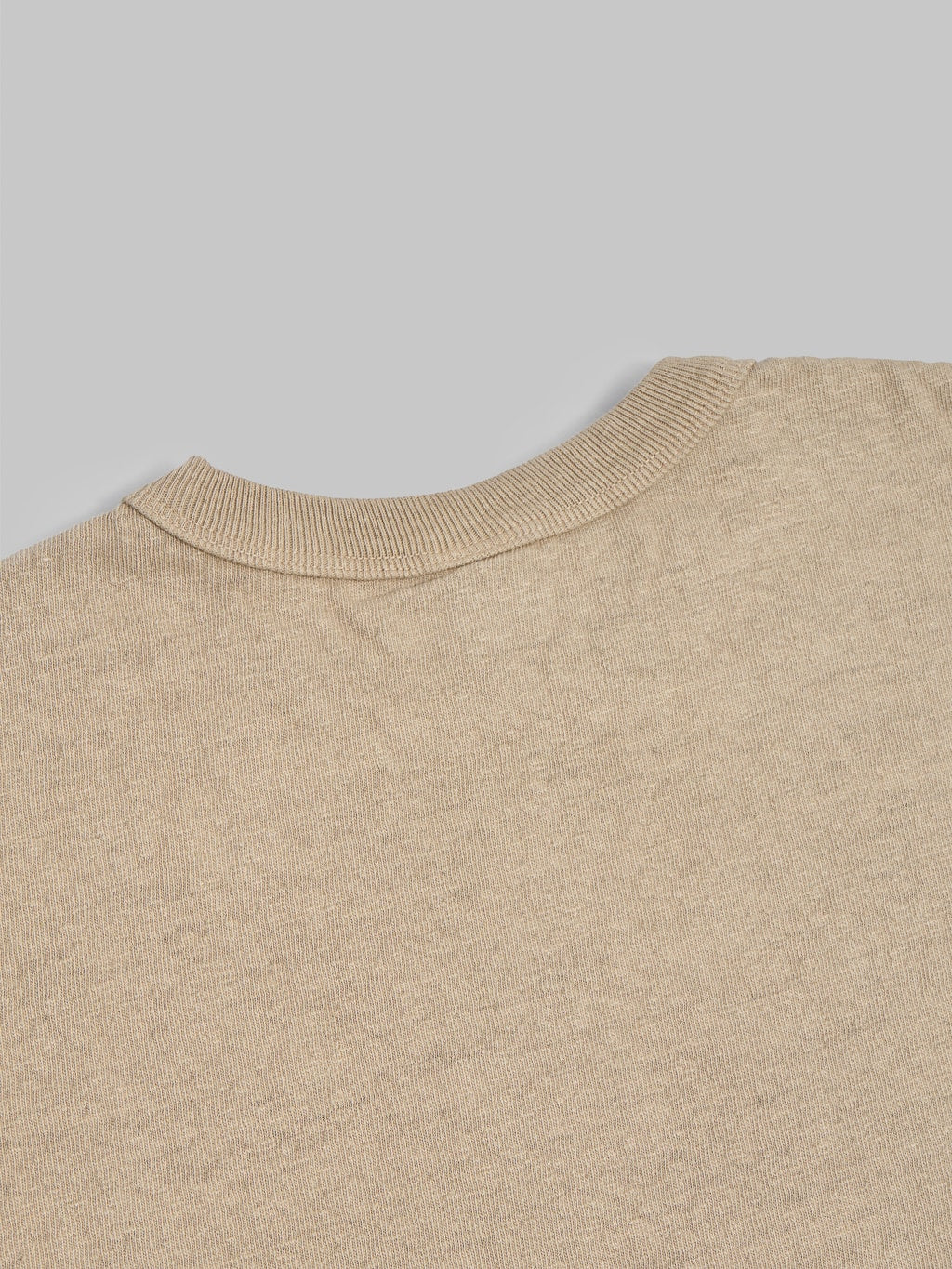 UES No8 Slub Nep long Sleeve TShirt Beige back collar