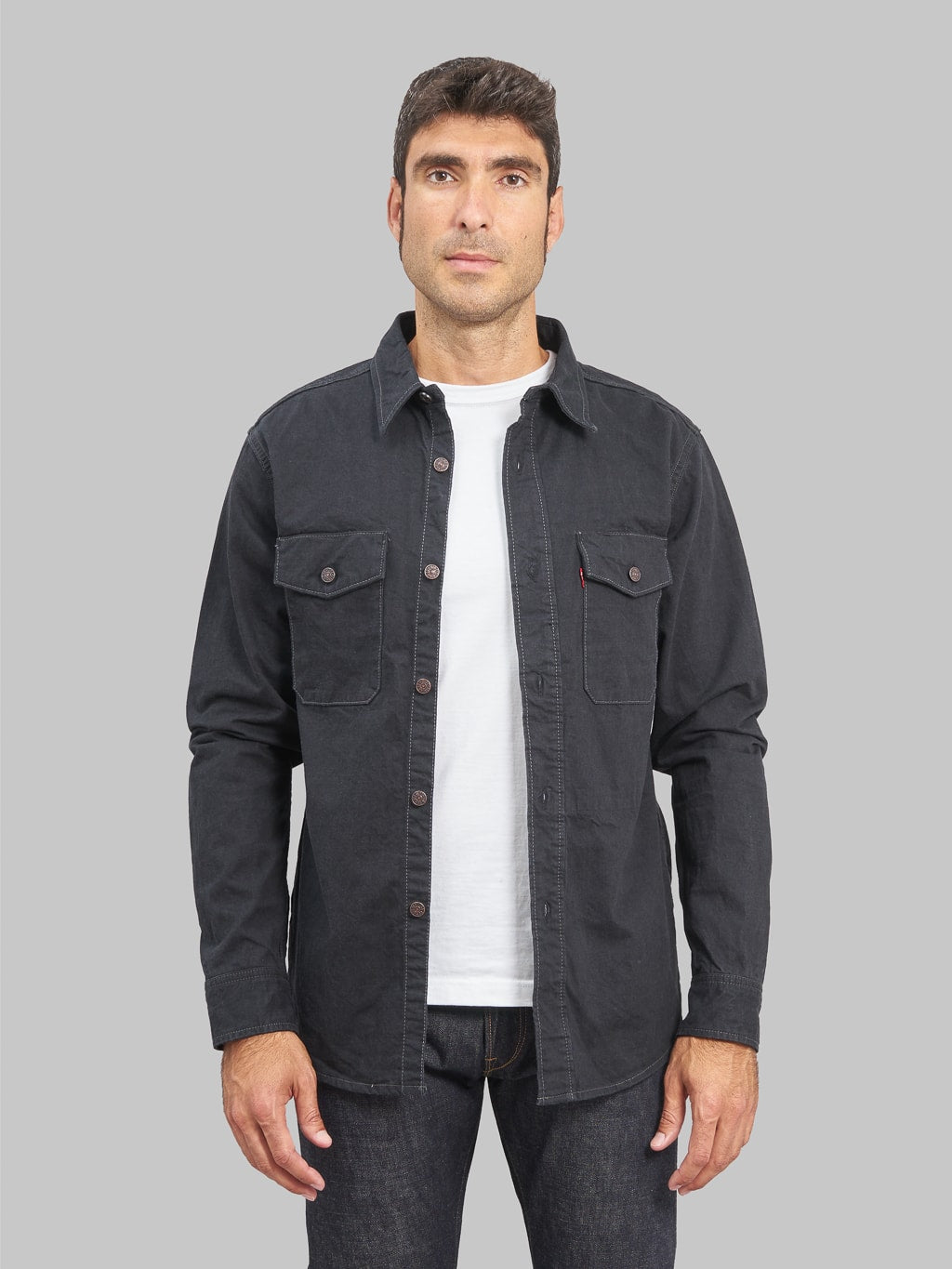 UES traveling shirt black relaxed fit