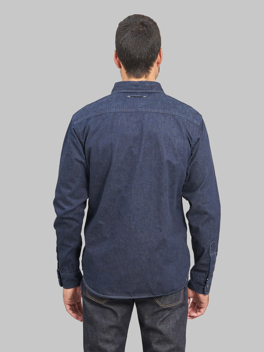 Ues Traveling Shirt Indigo selvedge denim model back fit