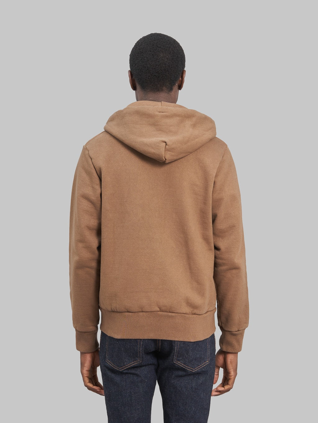 UES Zip Parka Brown model back fit