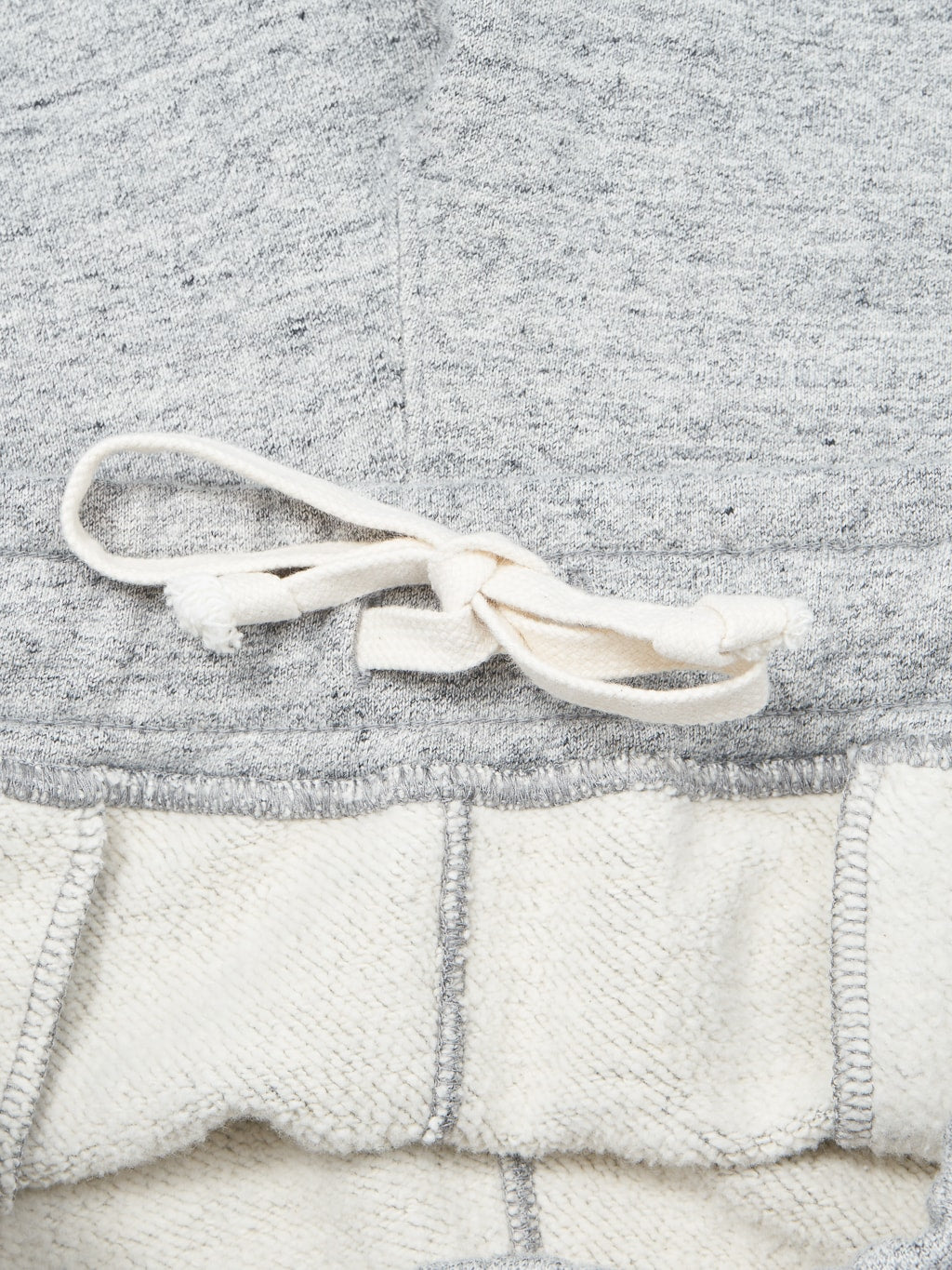 Whitesville Heavy Sweat Pants Heather Grey closeup