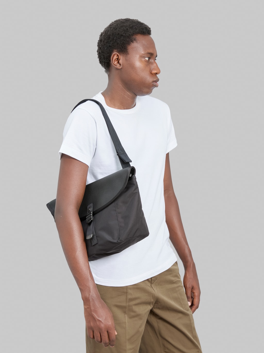 Attractions Black Waist & Shoulder
