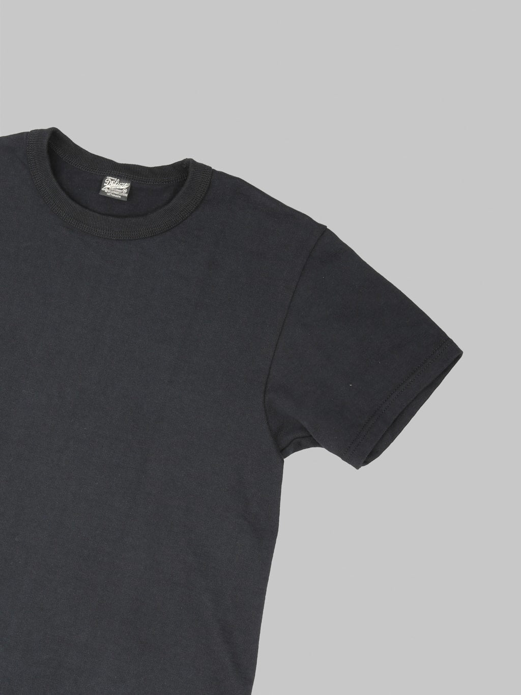 Deluxeware Heavyweight Loopwheeled TShirt Black chest