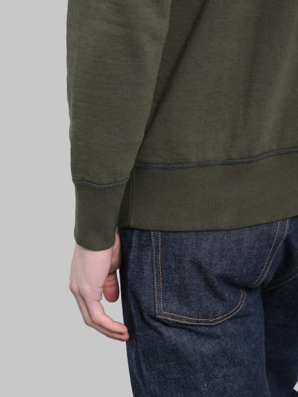 Deluxeware S101-00 Flat Seam Plain Sweatshirt Olive