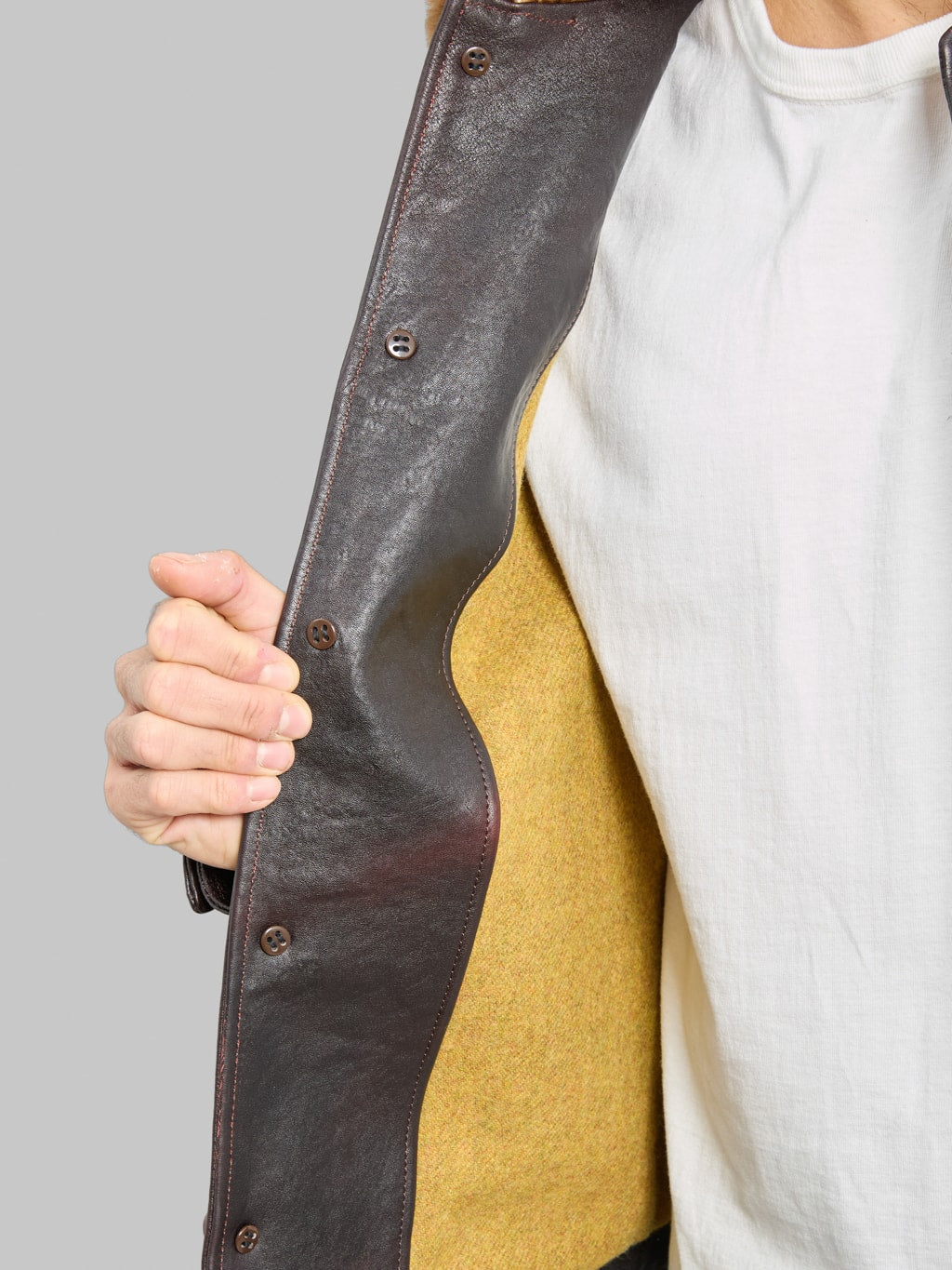 Double Helix Conductor Red Core Horsehide Black Brown interior fabric