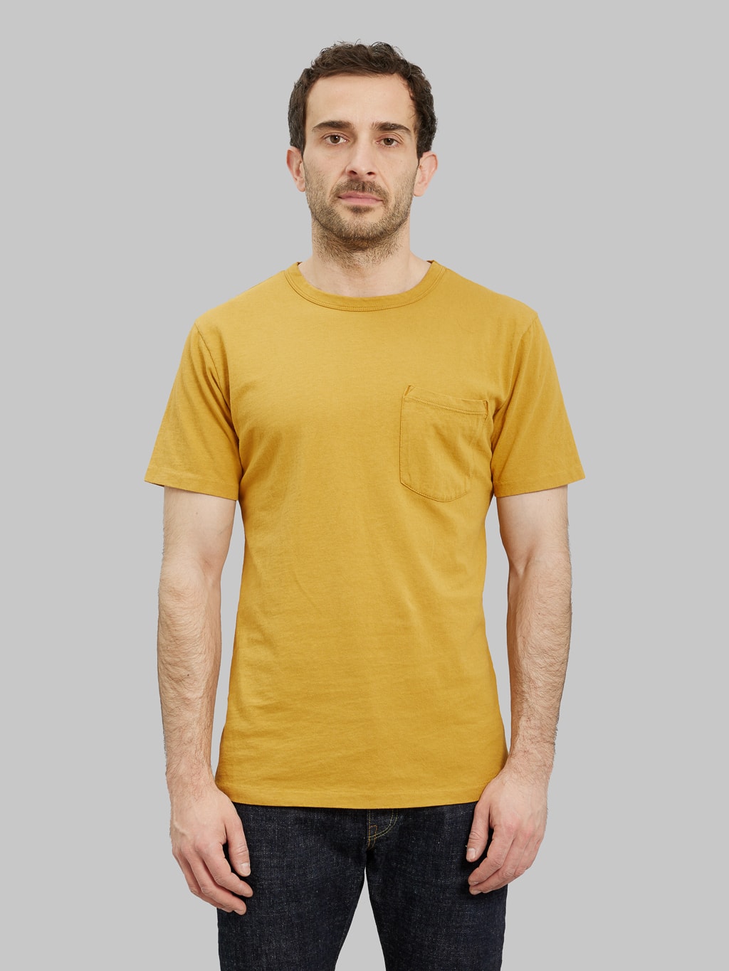 freenote cloth 9 ounce pocket t shirt mustard heavyweight front fit
