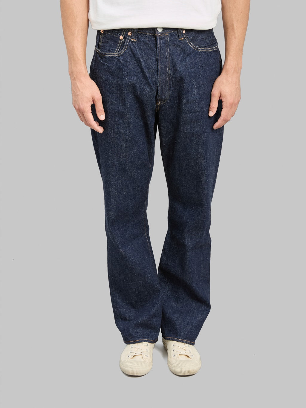Fullcount 0105SSW Wide Straight Jeans Super Smooth front fit