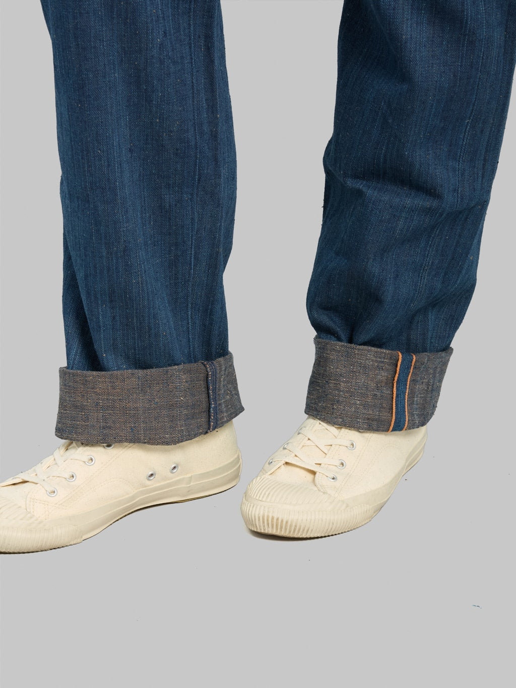 Graph Zero 13oz "Natural Dyeing Natural Indigo x Kakishibu" Regular Straight Jeans