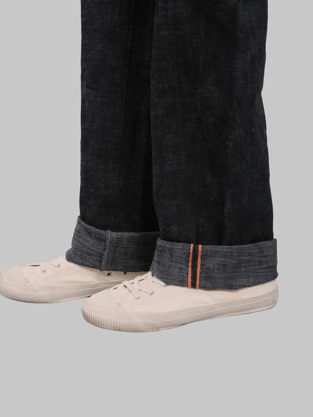 Graph Zero 15oz "Skein Dyeing Denim" Heritage Regular Straight Jeans Black - Redcast Heritage Co.