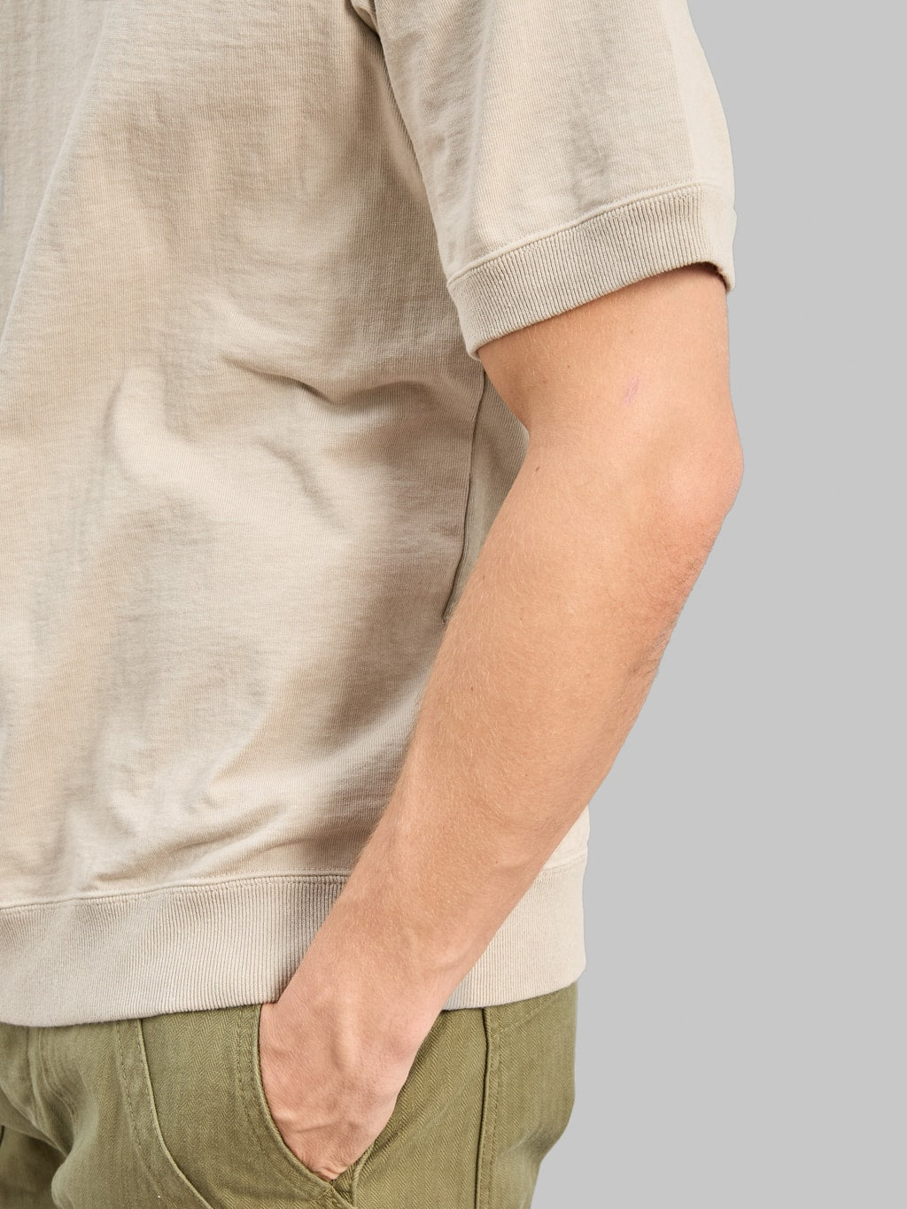 Jackman Dotsume Rib TShirt Dirty Dirty Base sleeve