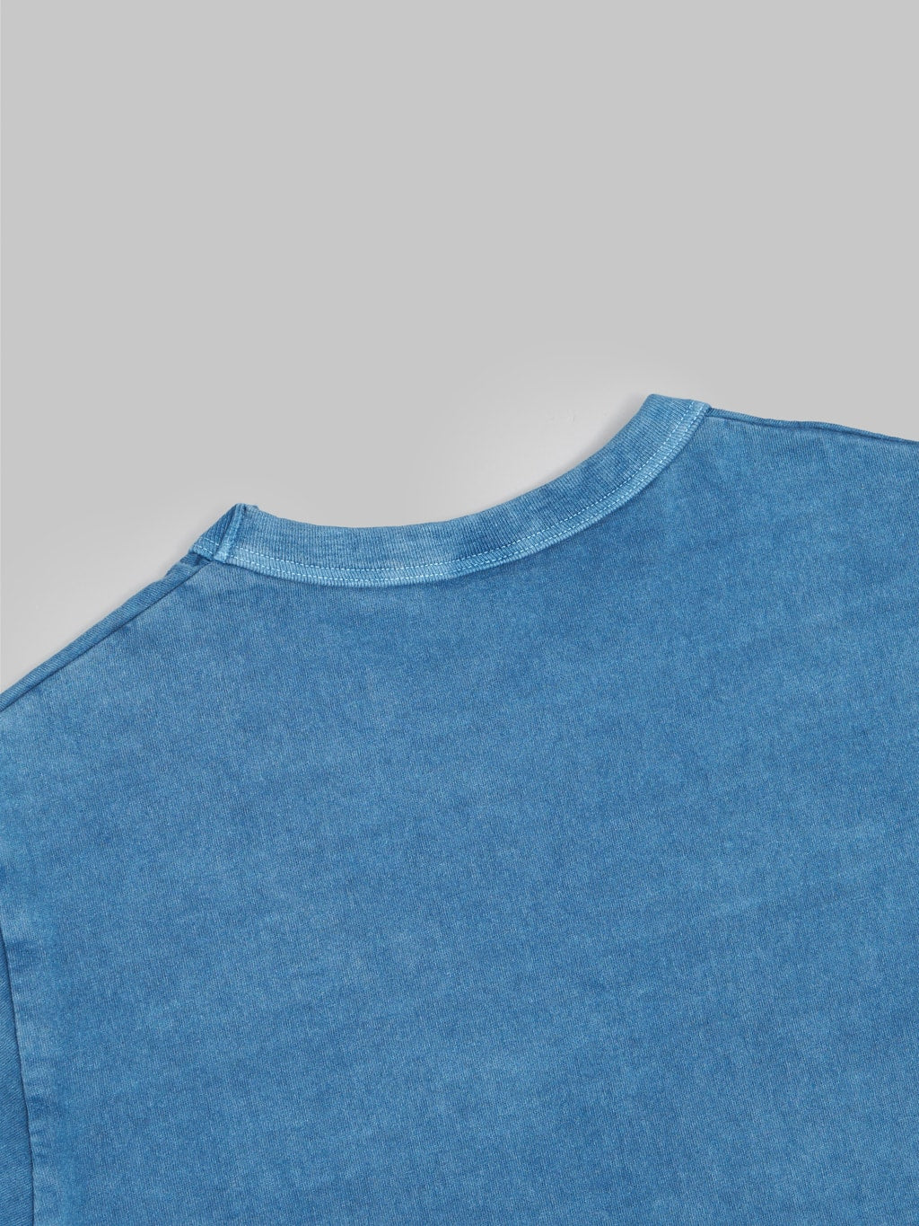 jackman lead off tshirt fade blue back collar