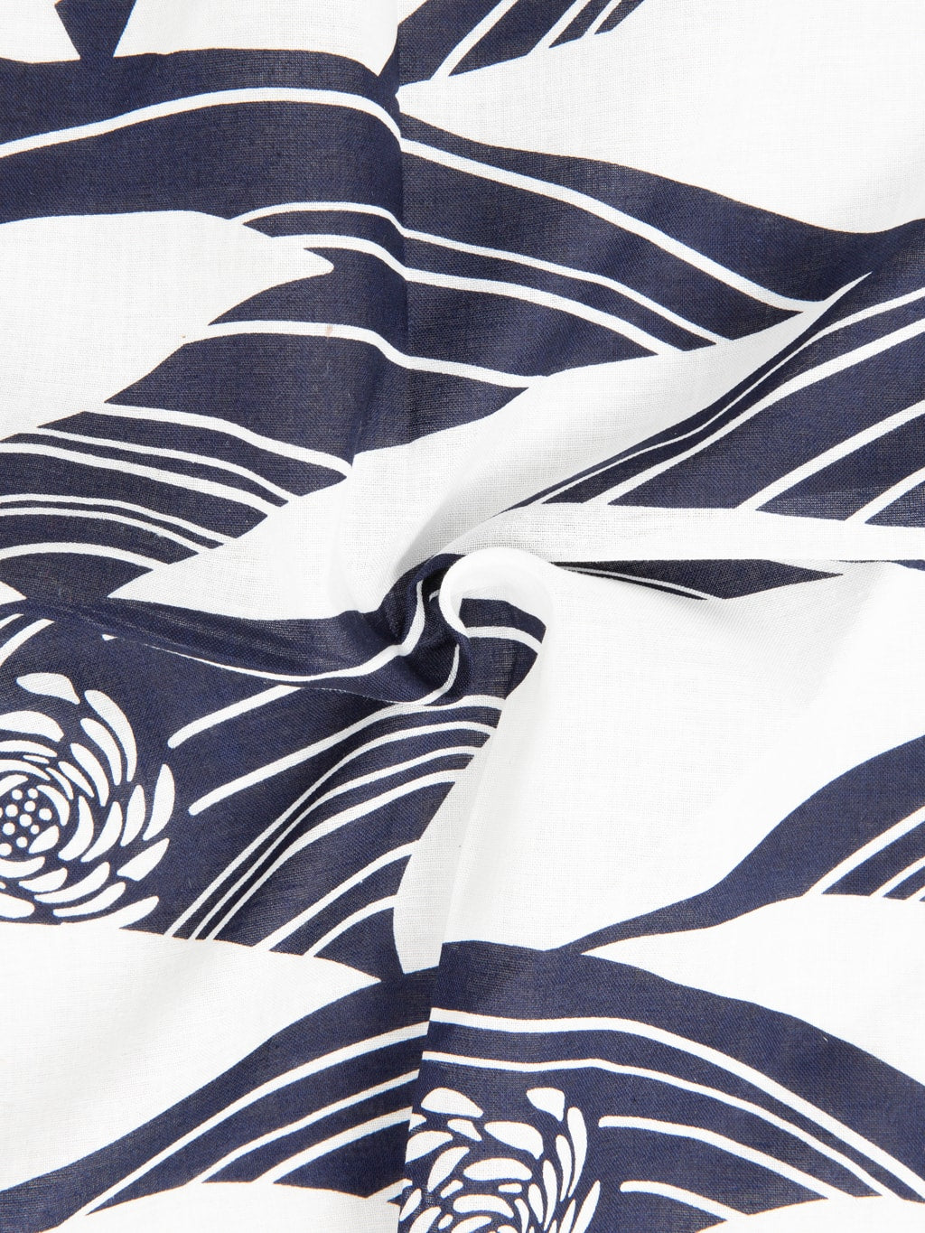 Kobashi Studio Japanese Chrysanthemum Bandana White and Navy "Kiku-sui"