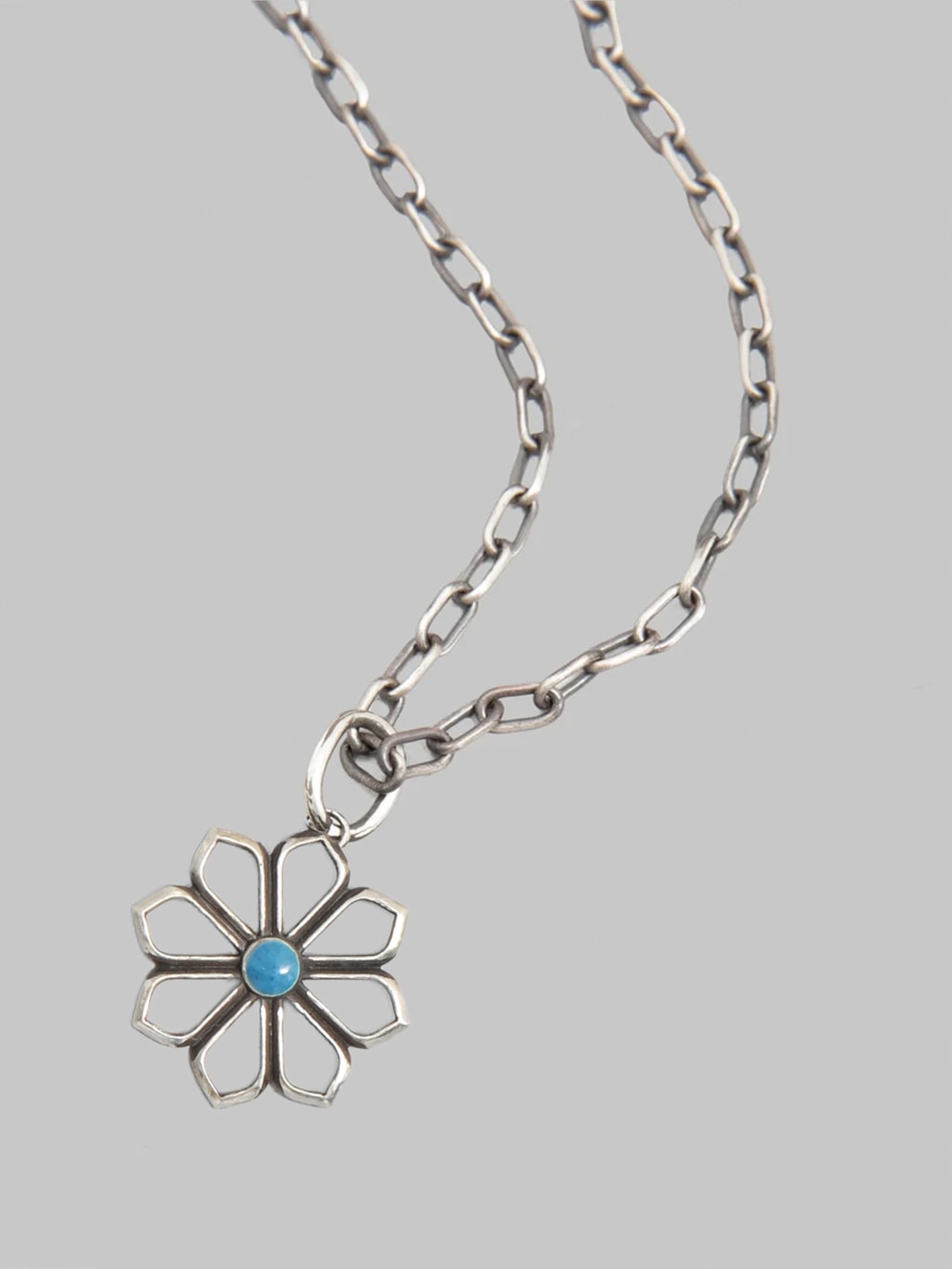 Kobashi Studio Yatsu Giku Shippo Charm Medium Ao Sky Blue detail