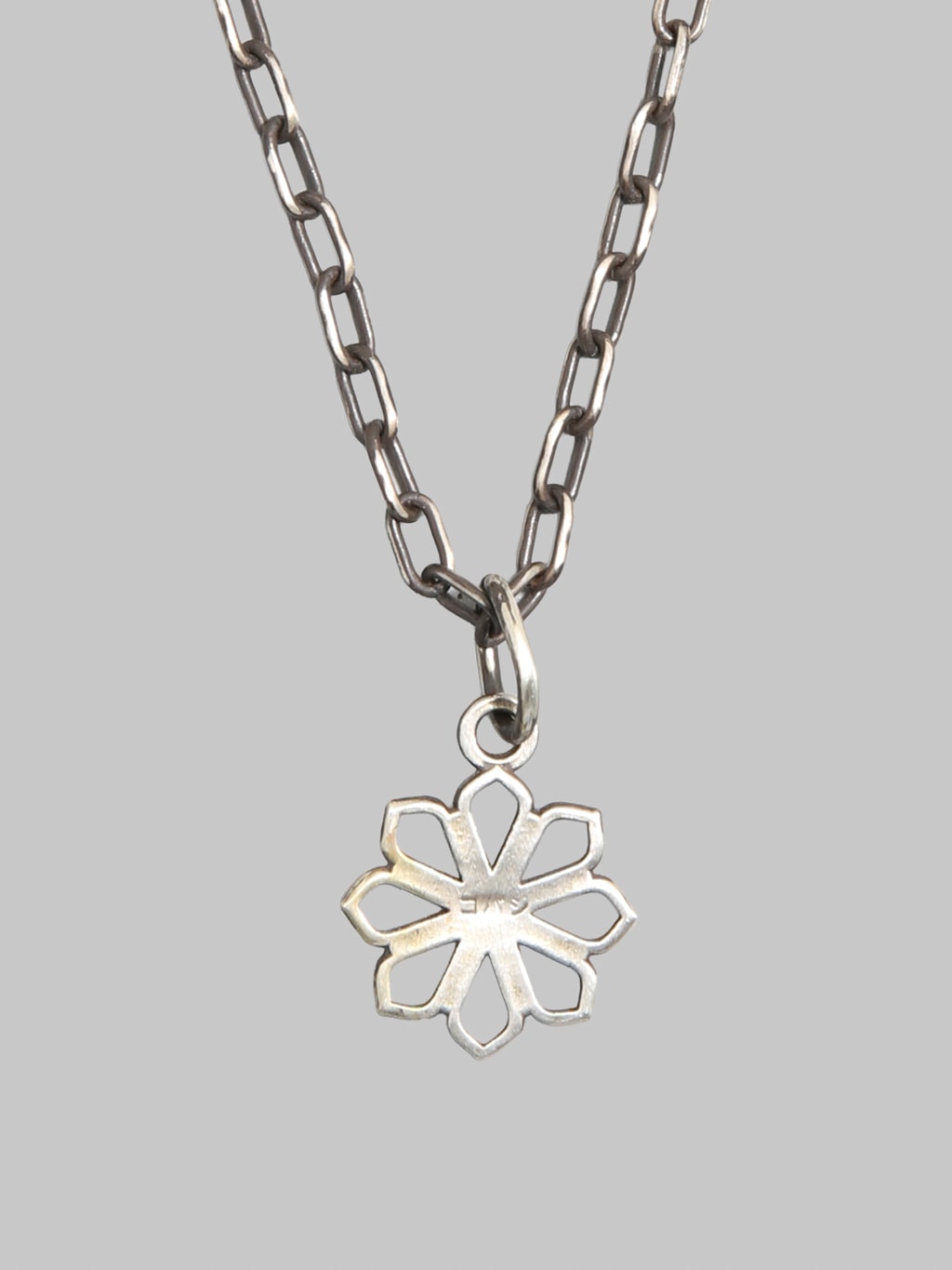 Kobashi Studio Yatsu Giku Shippo Charm Medium Ao Sky Blue back