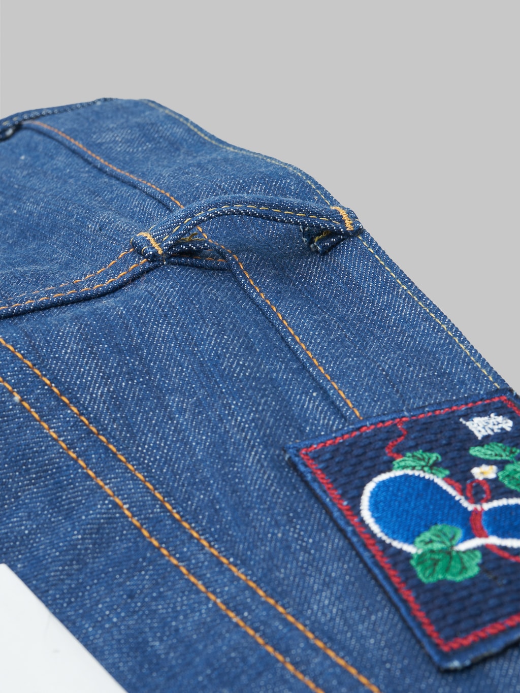 momotaro 0605 ai natural indigo dyed natural tapered denim jeans belt loop