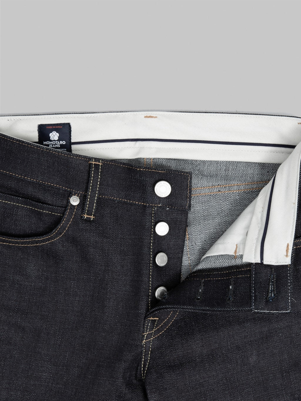 momotaro 300 standard slim selvedge jeans buttons