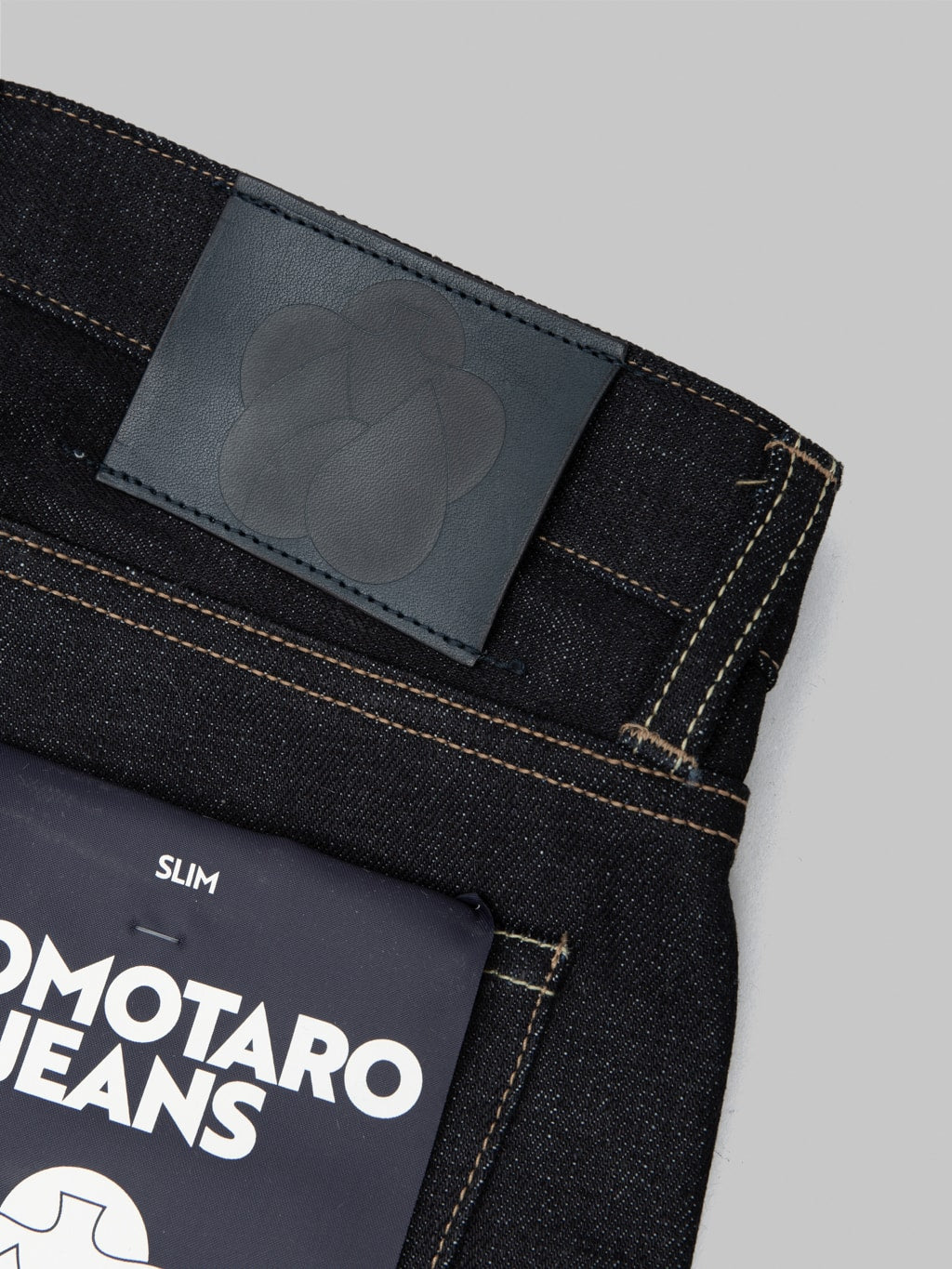 momotaro 300 standard slim selvedge jeans leather patch