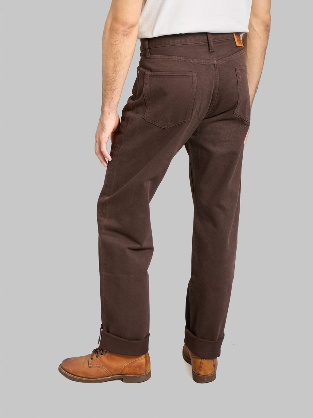 Momotaro MMJE6400 15oz 100 Straight Onigurumi Dyed Jeans Brown fitting