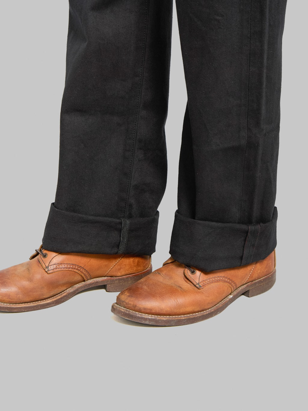 Momotaro MMJE6500 15oz #400 Wide "Kyotomontsuki Dyed" Jeans Black