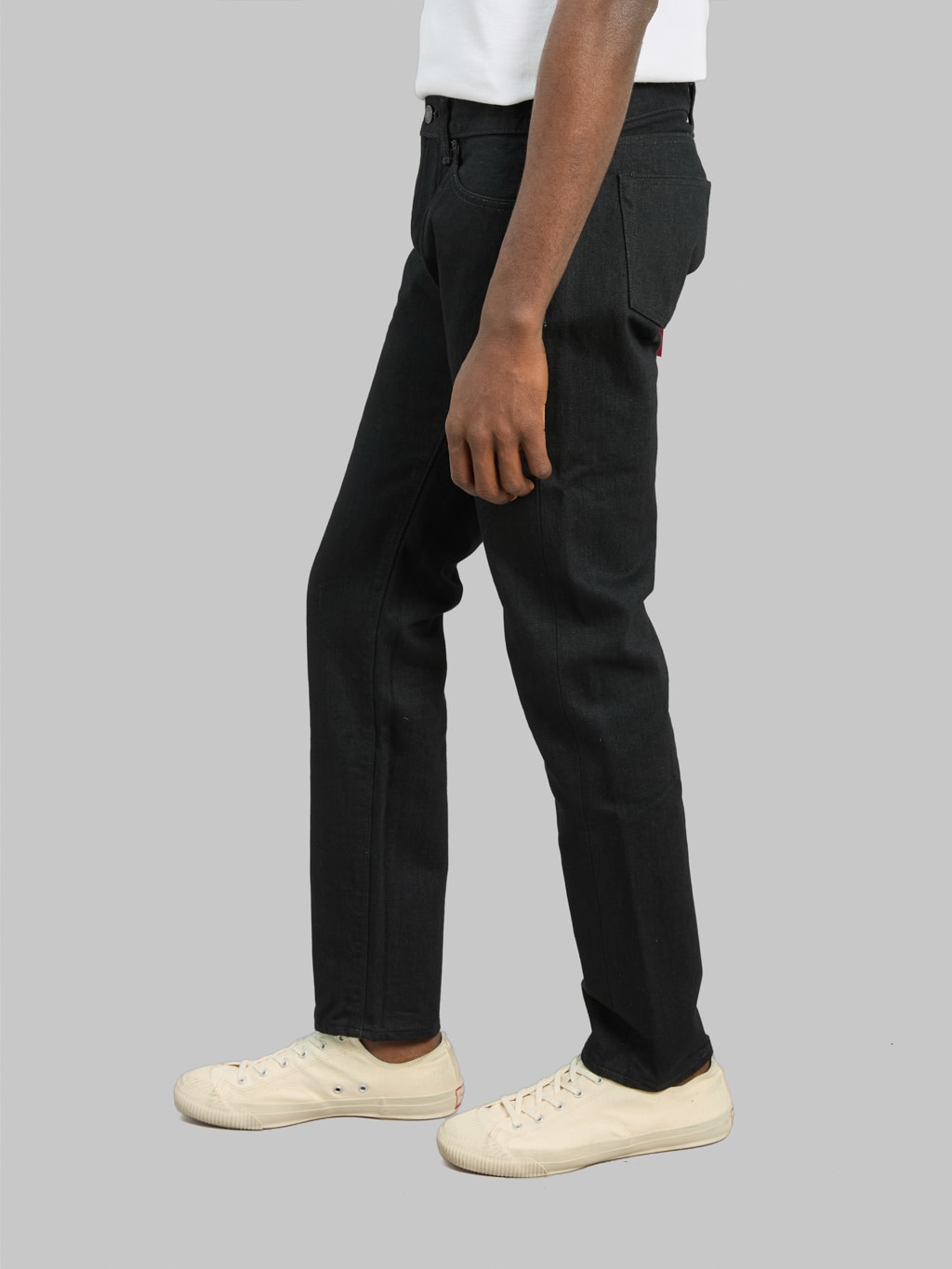 Momotaro MMJZ1301 15.7oz #300 "Classic" Slim Jeans Black