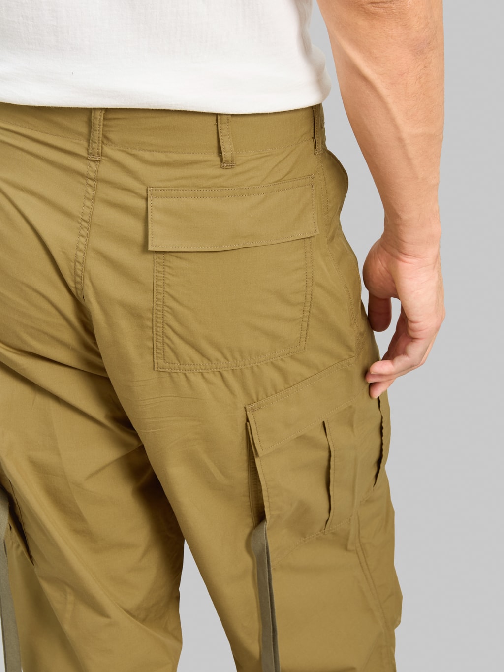 Momotaro Jeans MMPT6009 Cotton Silk Cargo Pants Khaki