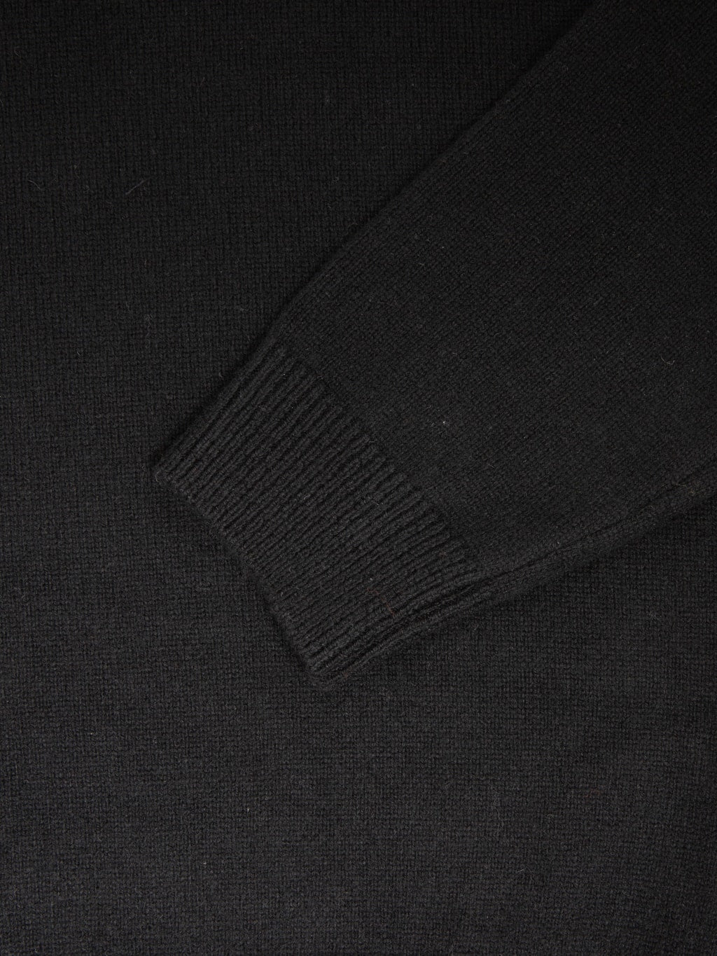 Mooncastle 7G Cashmere Silk Wool Mockneck Pullover Black