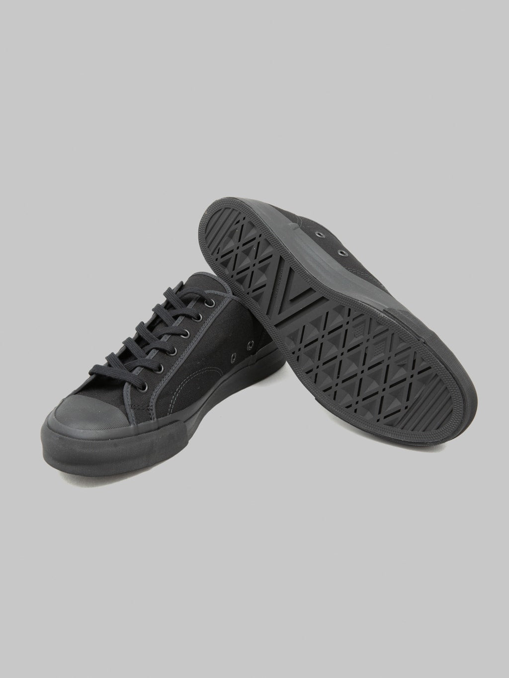 Moonstar Low Trainer Black Mono
