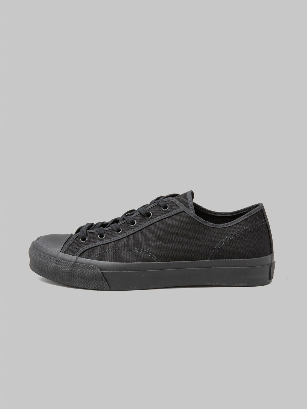 Moonstar Low Trainer Black Mono