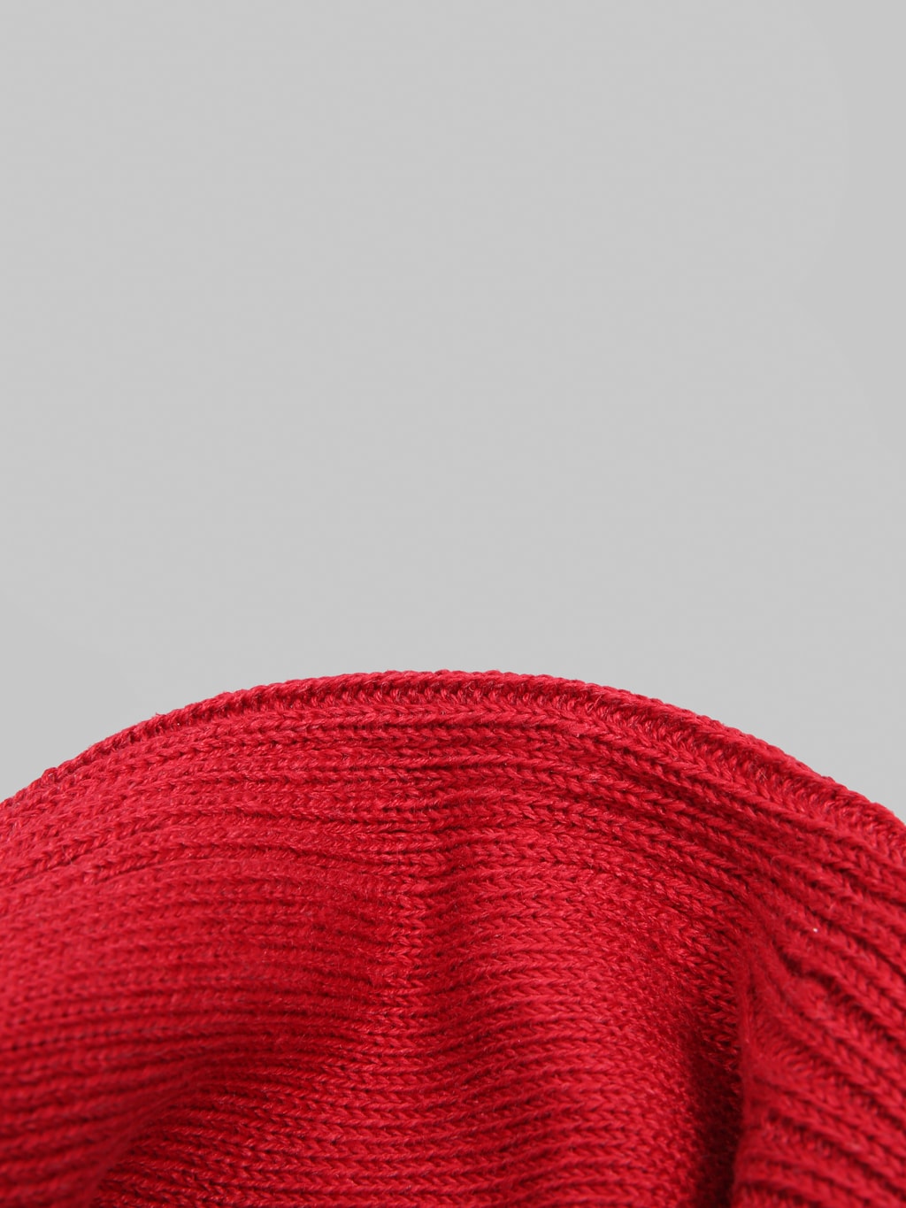 Nishiguchi Kutsushita Linen Ribbed Socks Antique Red texture