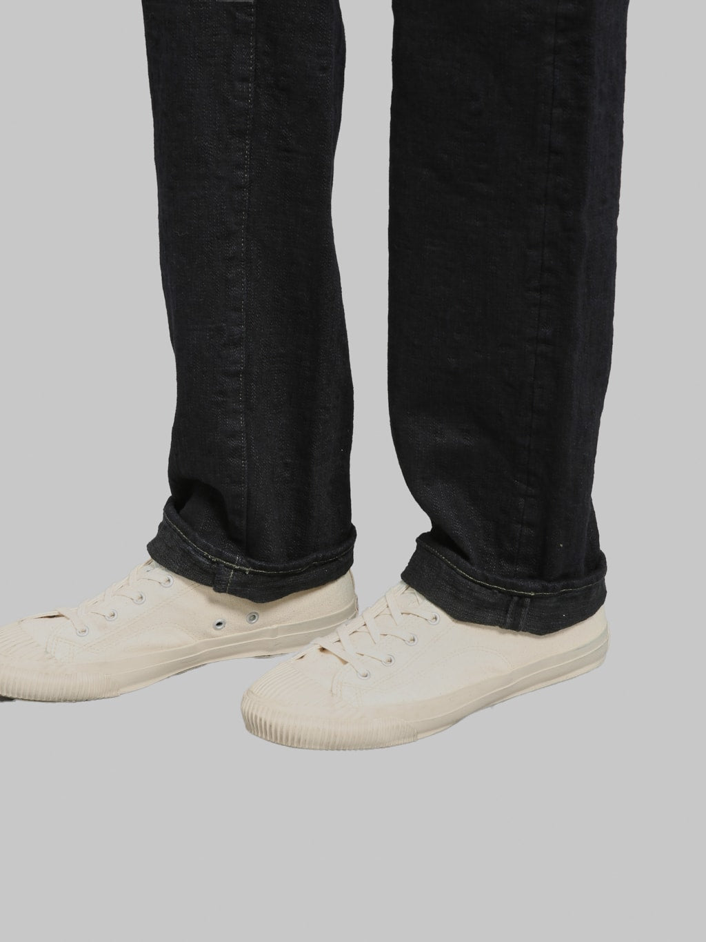 ONI Denim 277 "Bumpy Denim" 17oz Just Right Straight Jeans Kuro