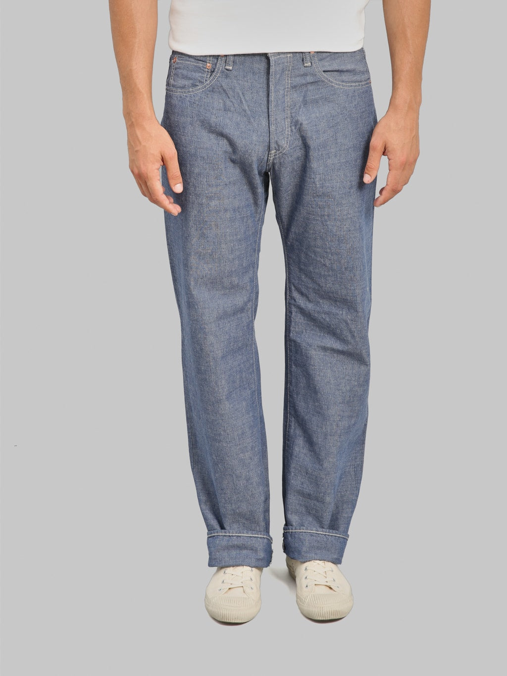 ONI Denim 200 HCSV Selvedge Chambray 8oz Wide Straight Jeans front fit