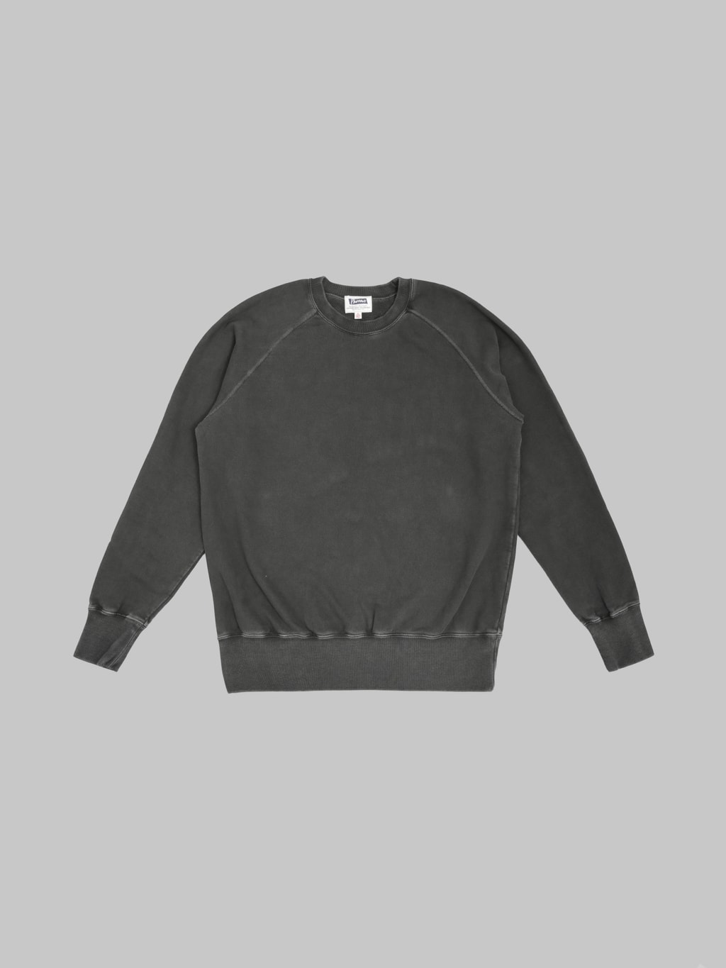 Pherrow's 25W-PRS-P Raglan Sweatshirt Fade Black - Redcast Heritage Co.