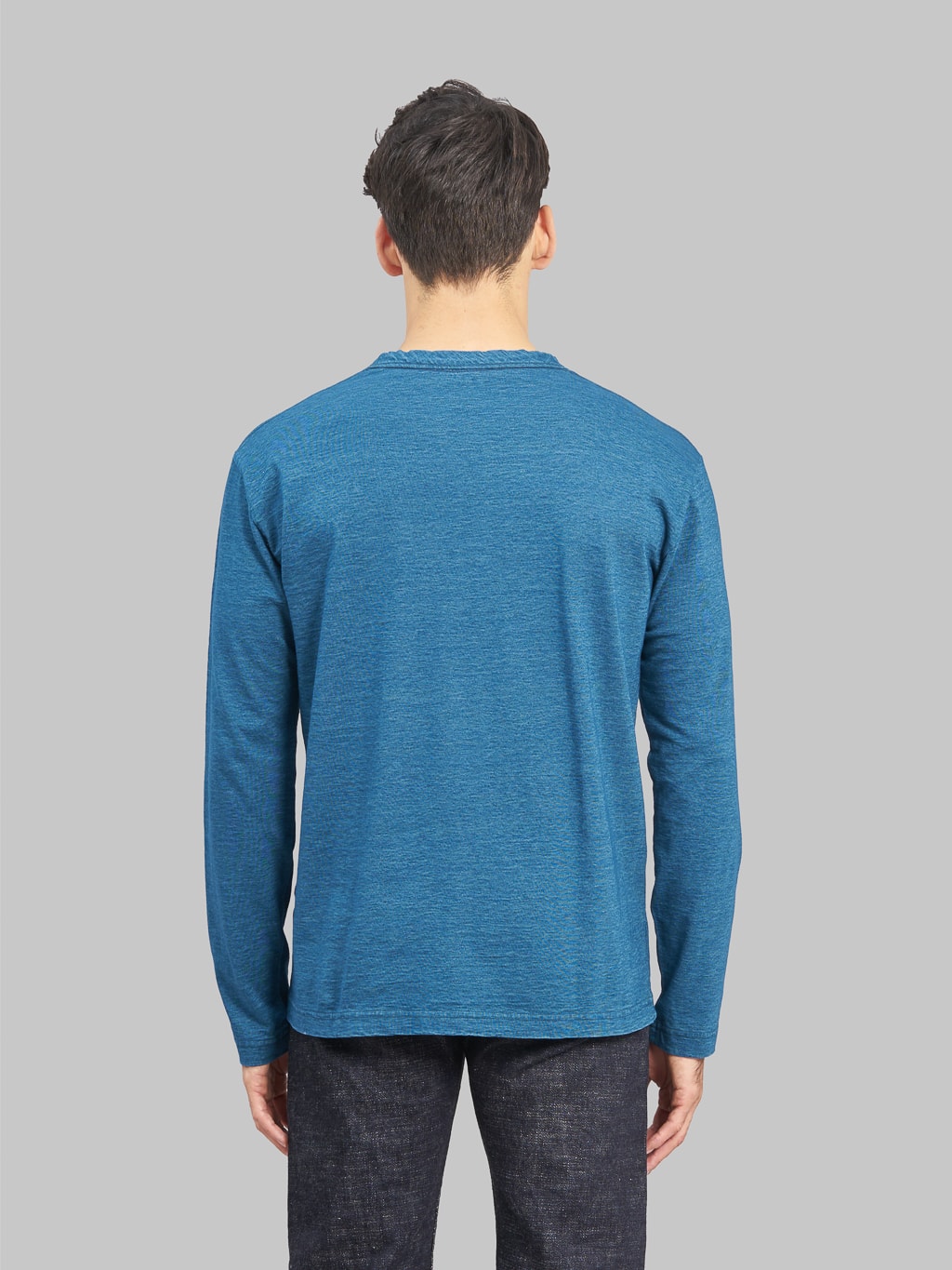 pure blue japan greencast tshirt model back fit
