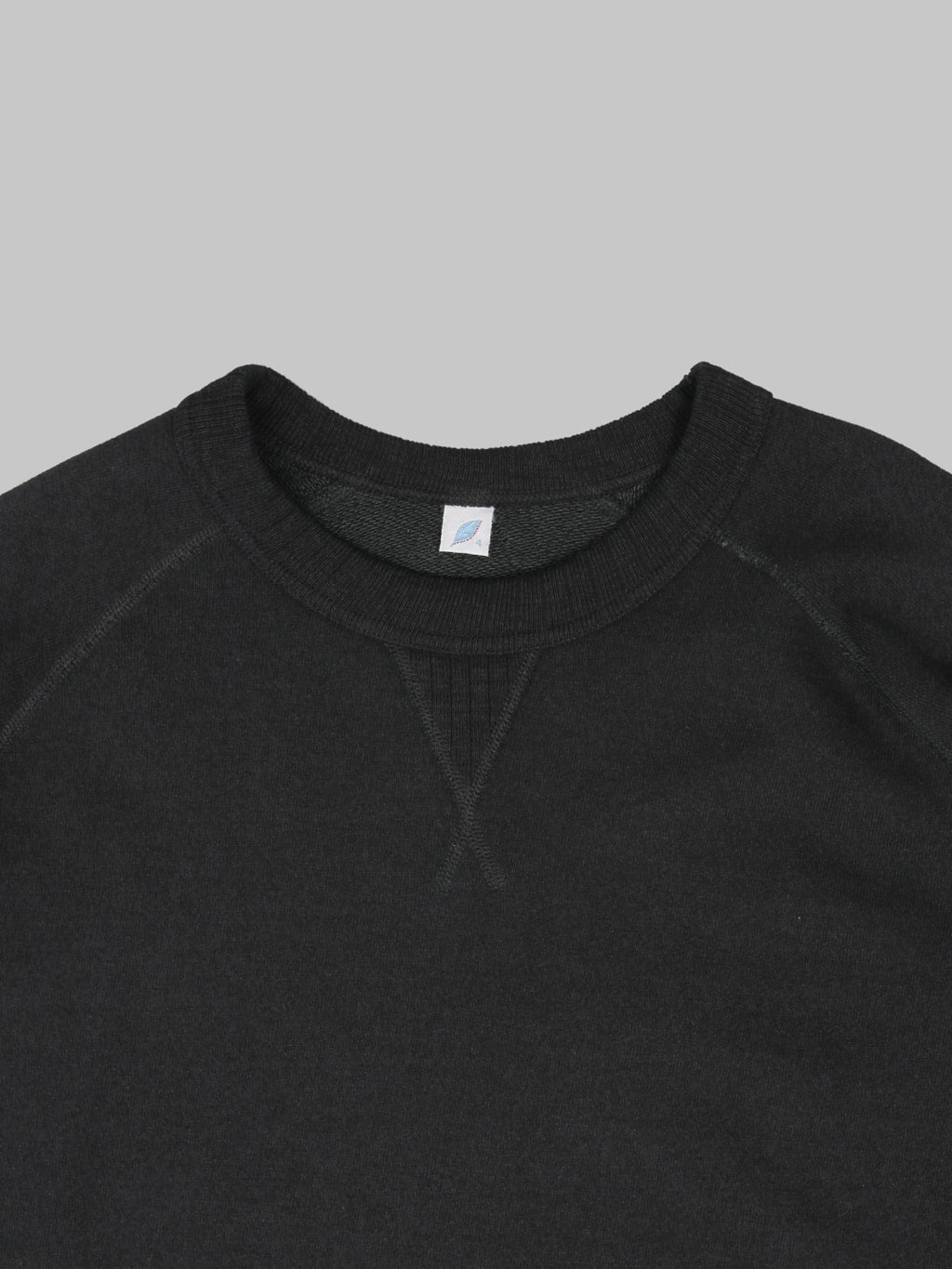 Pure Blue Japan 5409 IDBK Yarn Dyed Sweatshirt Indigo Black collar