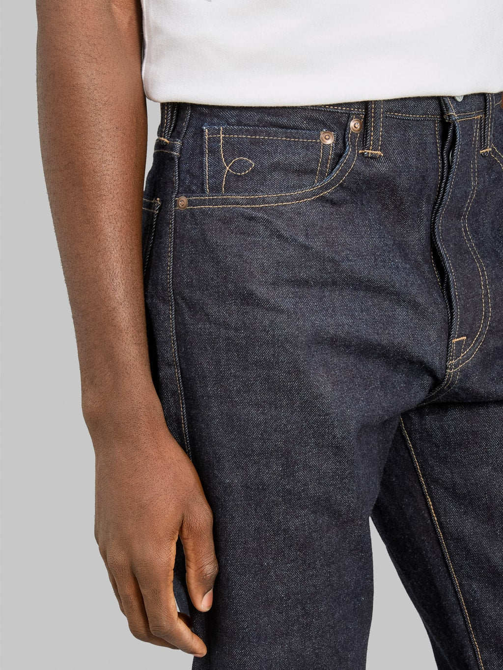 Rogue Territory 15oz Strider Rinsed Indigo Jeans waits closeup