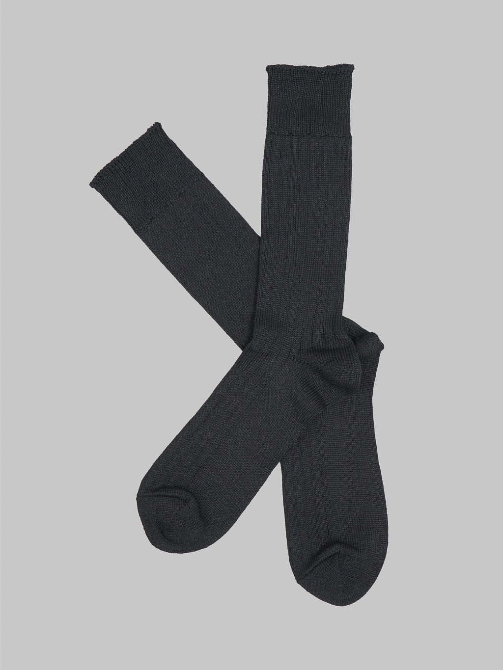 rototo linen cotton ribbed crew socks black texture